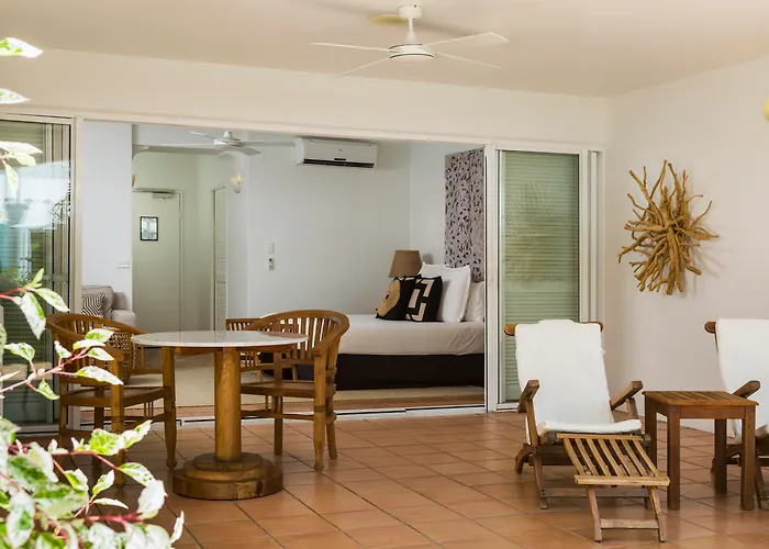 Spa Hotel: The Reef House Adults Retreat - Enjoy 28 Complimentary Inclusions